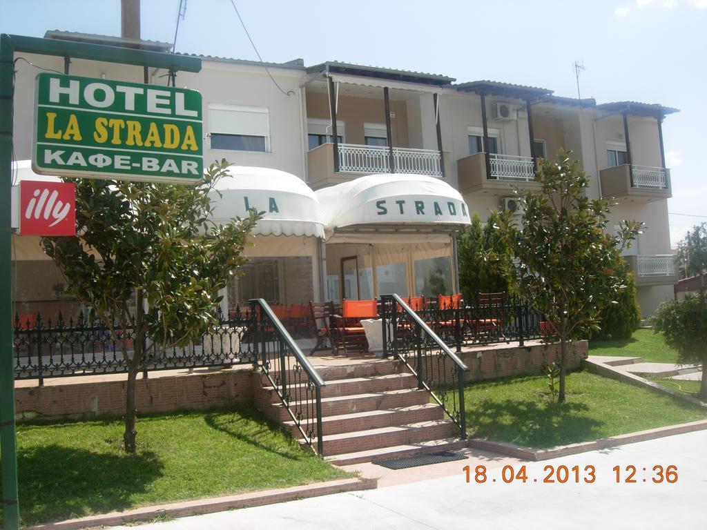 Hotel-Apartments La Strada Tycheron ภายนอก รูปภาพ